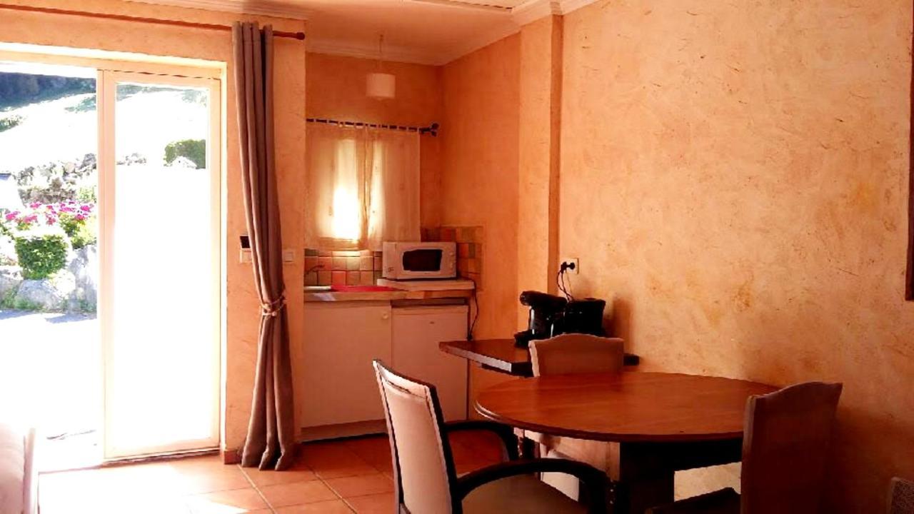 Chambres D Hotes La Cavaliere Accous Exterior foto